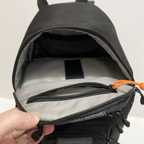 Lowepro Slingshot 202 AW DSLR Camera Sling Bag Backpack Black All Weather - Picture 12 of 15